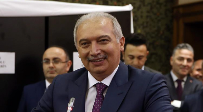 MEVLÜT UYSAL; 'İMAMOĞLU'NA HAKSIZLIK VARSA KARŞISINDA DURMAK GEREK'