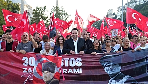 BEŞİKTAŞ BELEDİYESİ 30 AĞUSTOS’U ‘ZAFER YÜRÜYÜŞÜ’ İLE KUTLADI!