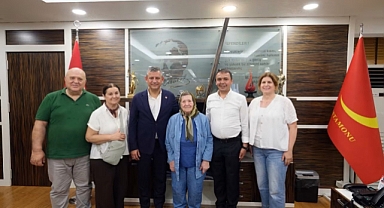 Özgür Özel’den Tığlı Ailesine Vefa Ziyareti